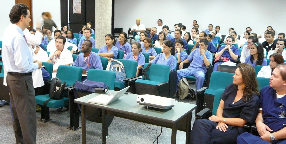 Training session in Hospital Universitario del Valle Colombia